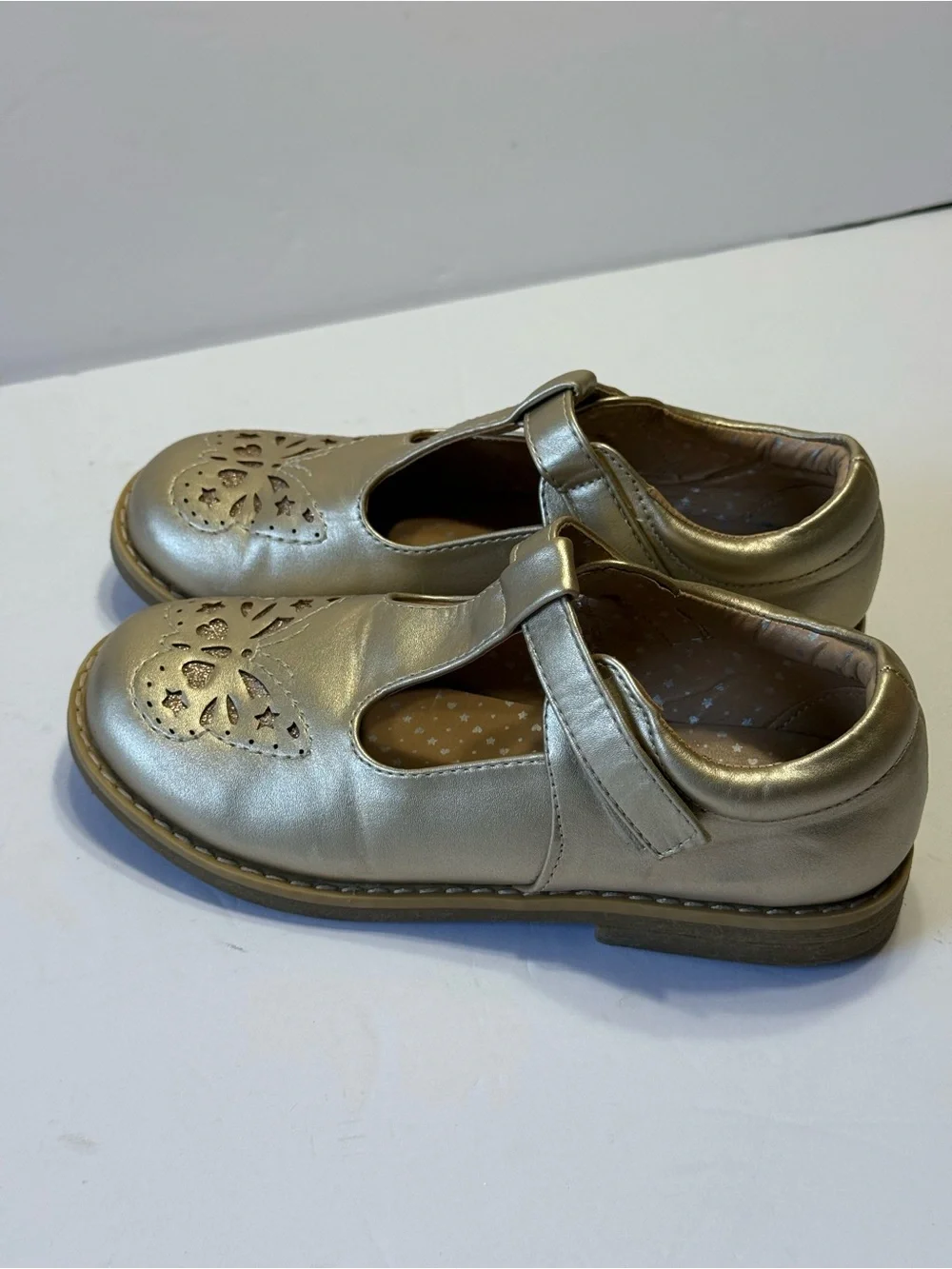Dream Pairs Girls Gold Metallic Shoes Butterfly Detail Mary Janes Sz 2